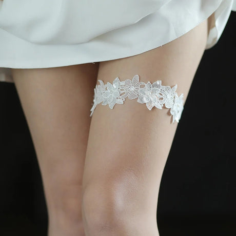 Pearl Lace Bridal Wedding Day Garter - I'm Getting Married