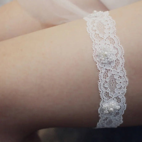 Pearl Lace Bridal Wedding Day Garter - I'm Getting Married